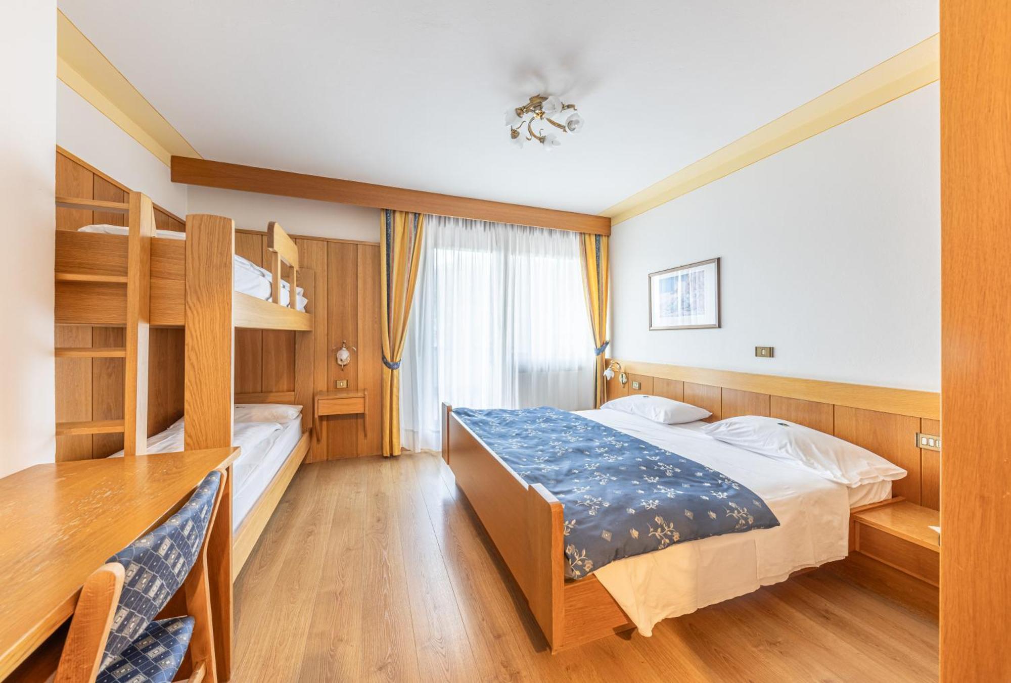 Hotel Panorama San Martino Di Castrozza Eksteriør billede
